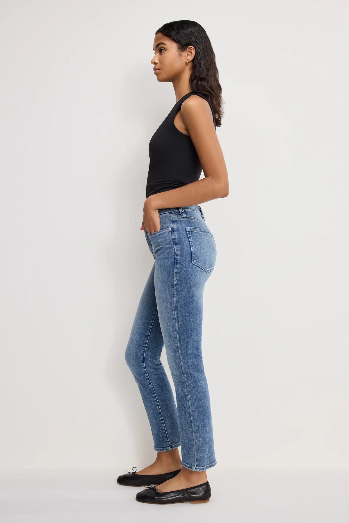 Good Legs Straight Jeans