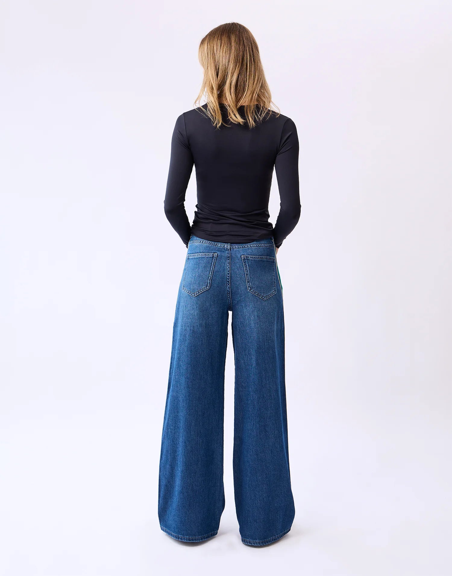 Wide Leg Classic Side Stripe
