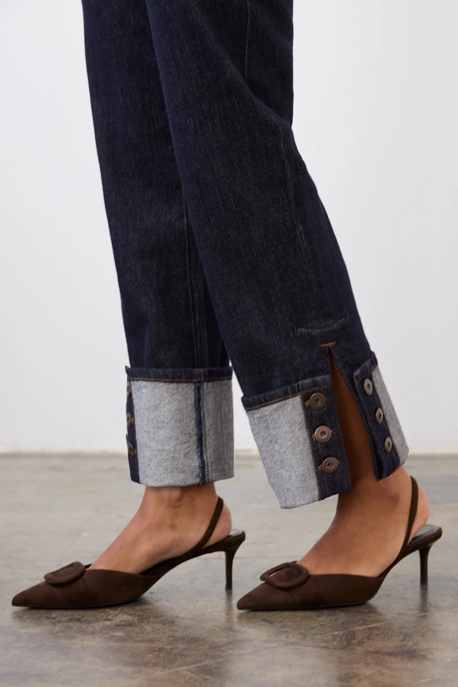 Olivia Cuffed Straight Ankle 5431120