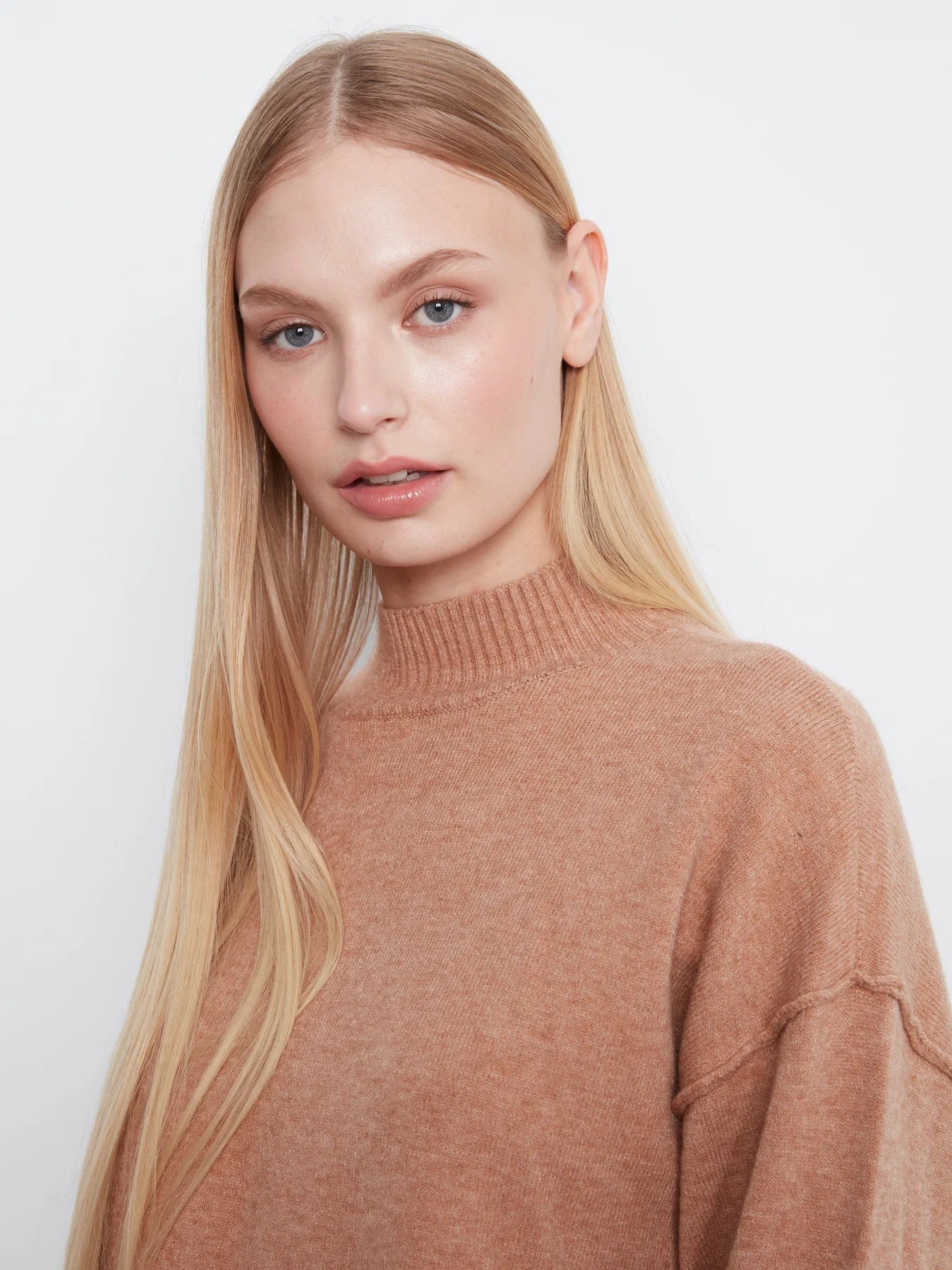 LS Drop Shoulder w/ Fringe Back