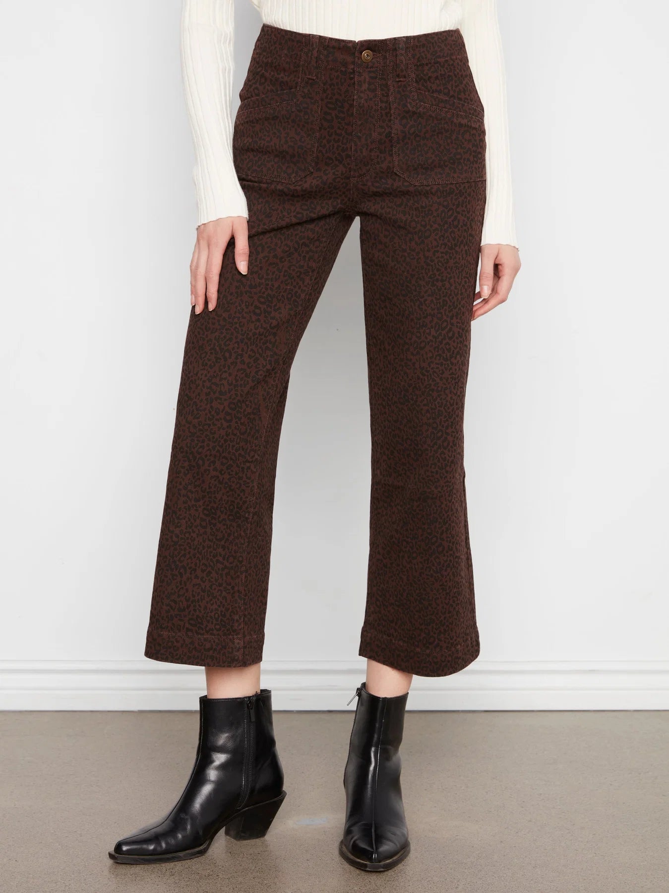 Printed Cropped Wide Leg Twill w/ Patch Pockets