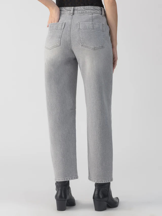 Twisted Seam Standard Rise Jeans Barrel