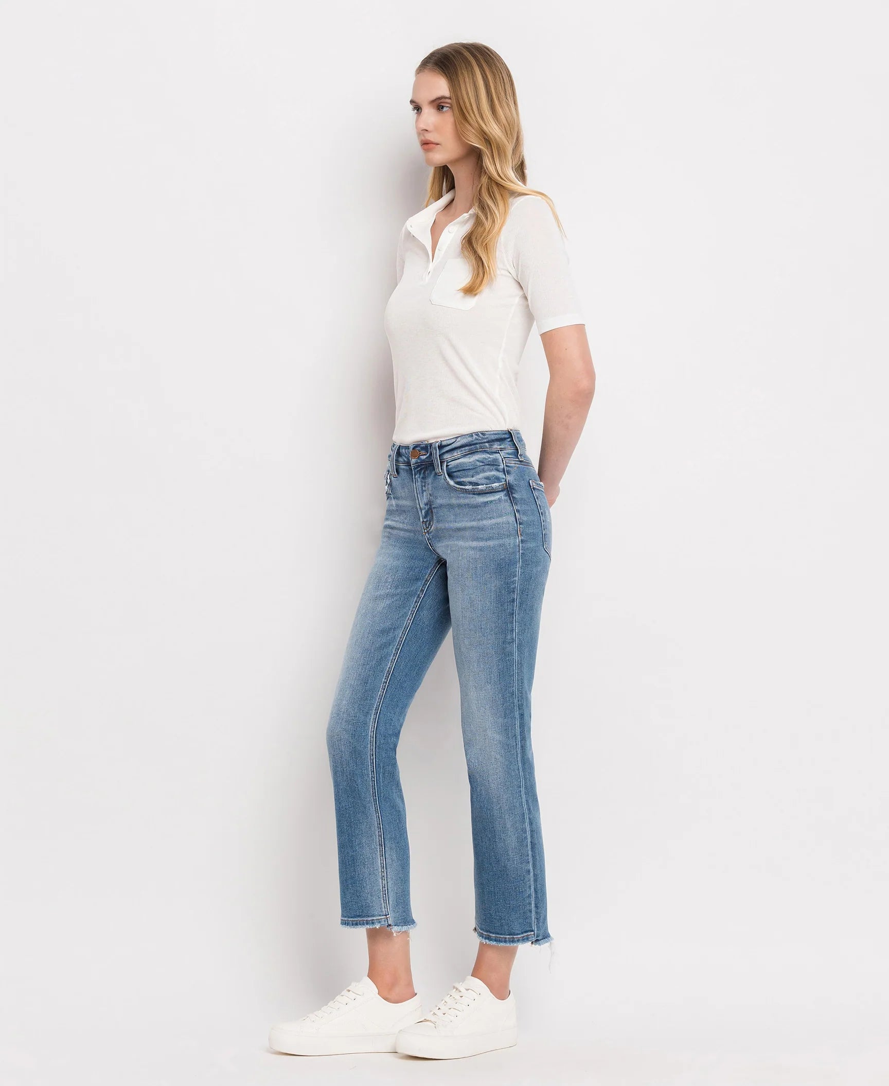 Stately Mid Rise Crop Straight