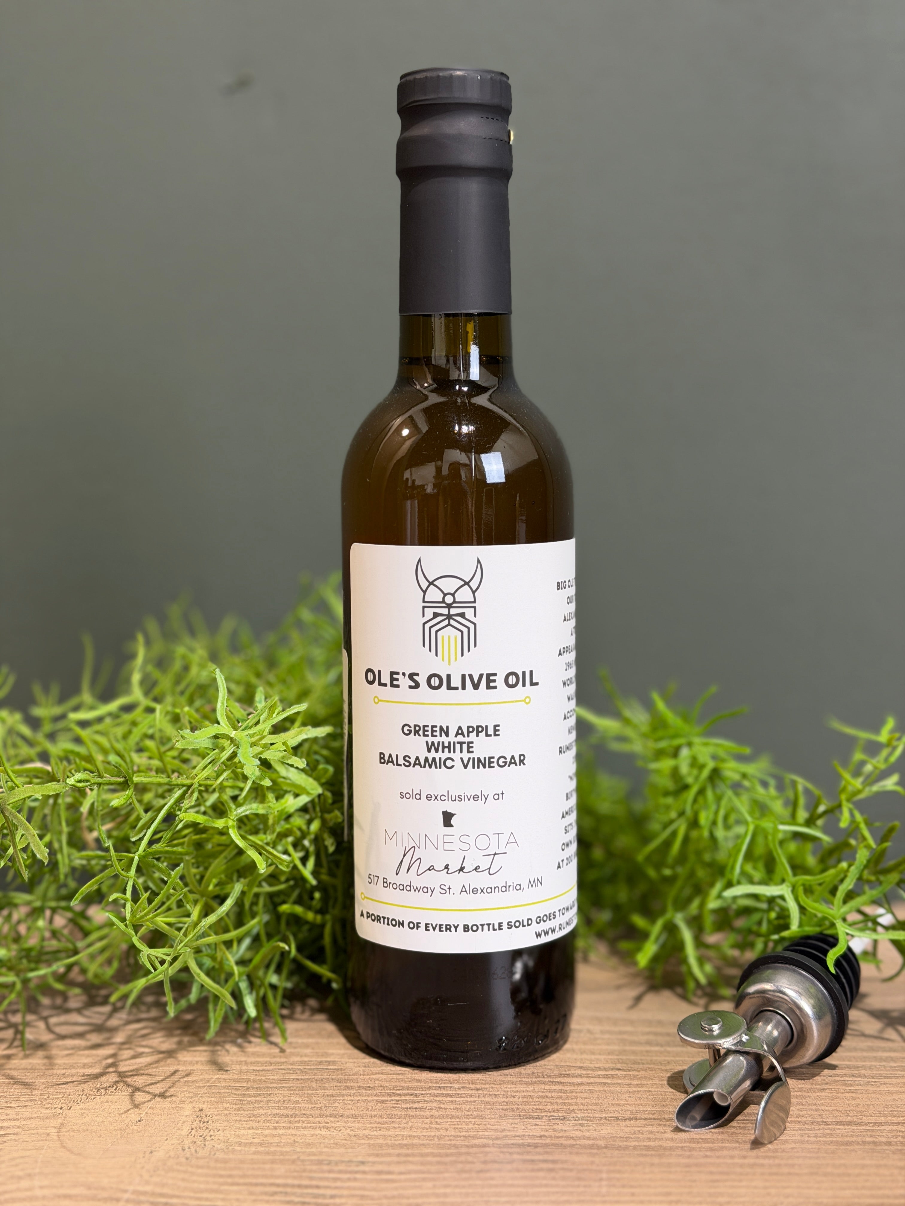 Green Apple White Balsamic Vinegar*