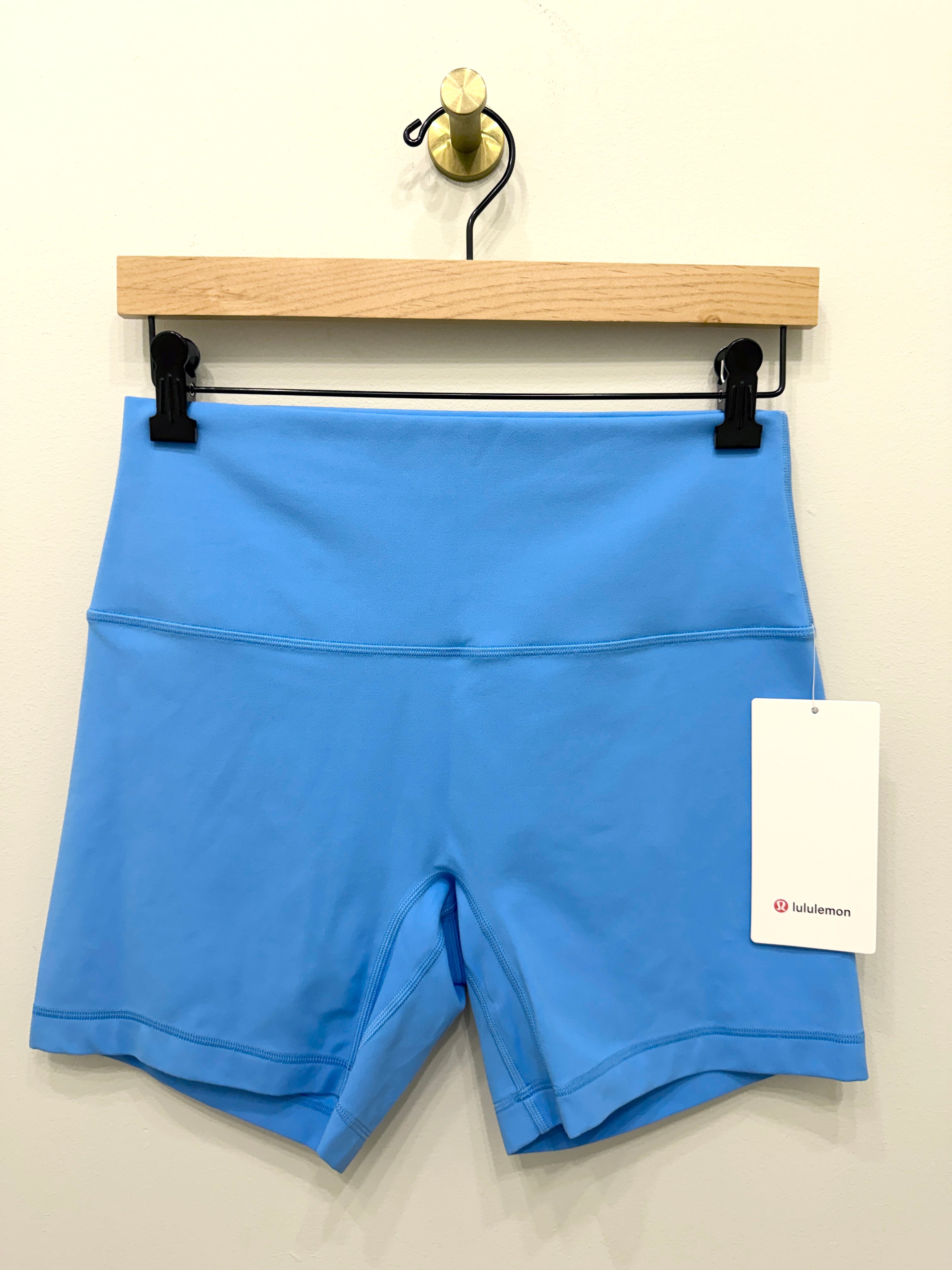 Align No Line HR Short 6”