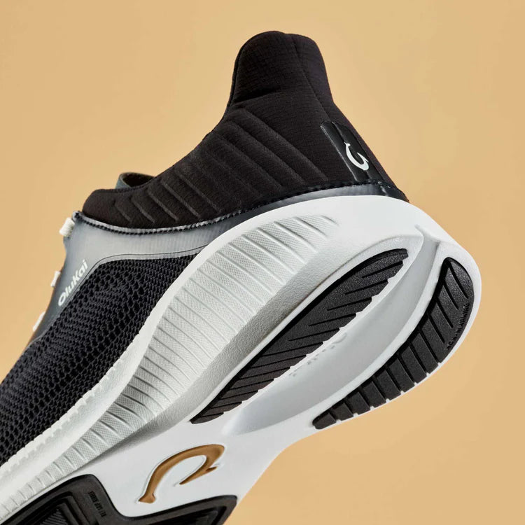 Island Hopper Sneaker