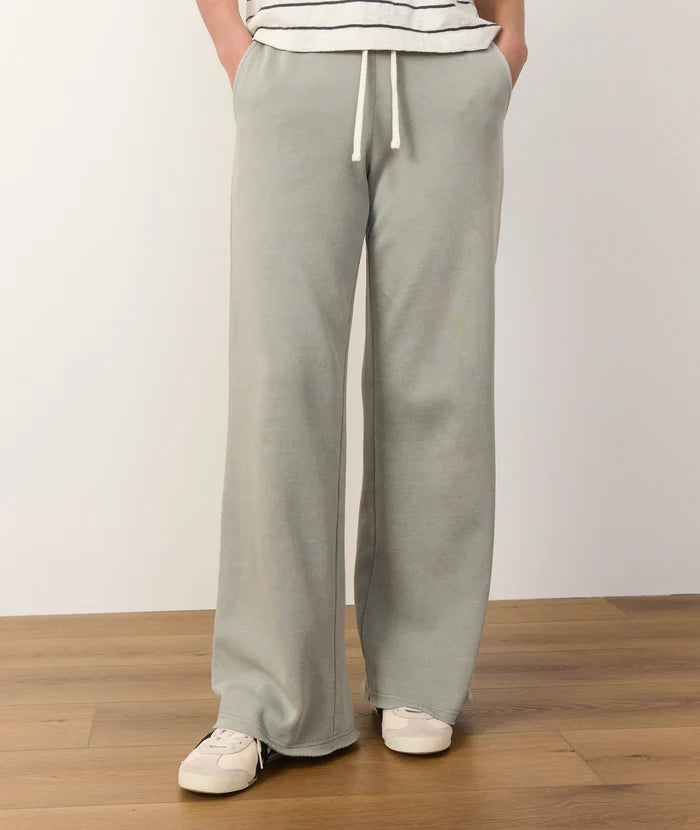 Cloud 9 Wide Leg Sweatpant