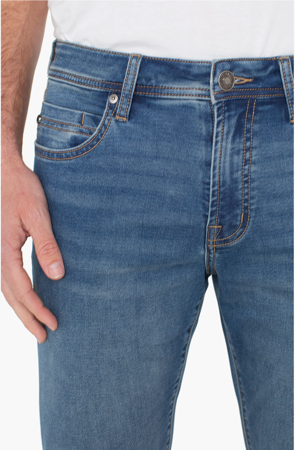 Kingston Modern Straight 32 in