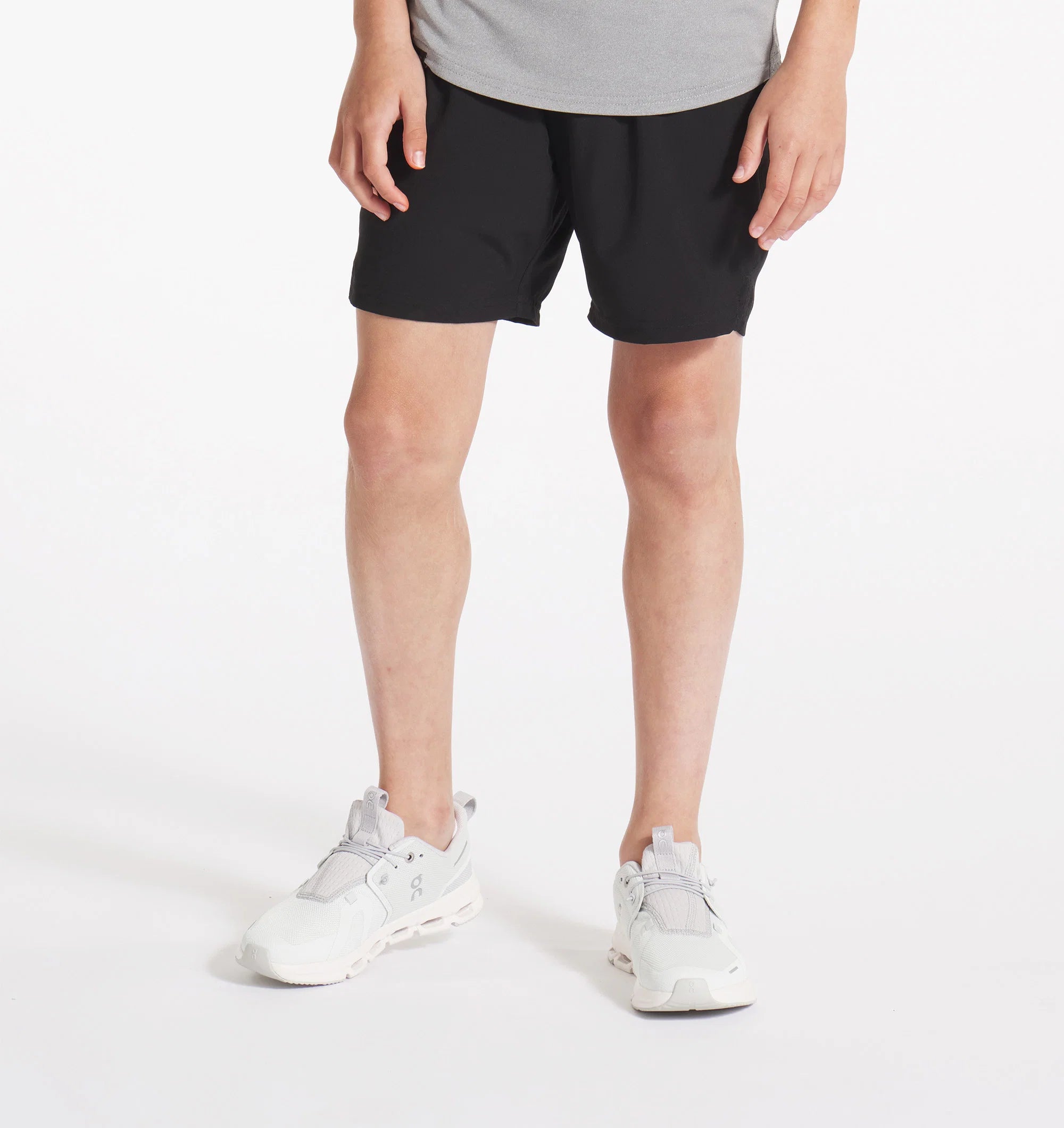 Youth Stride Short 7.5"