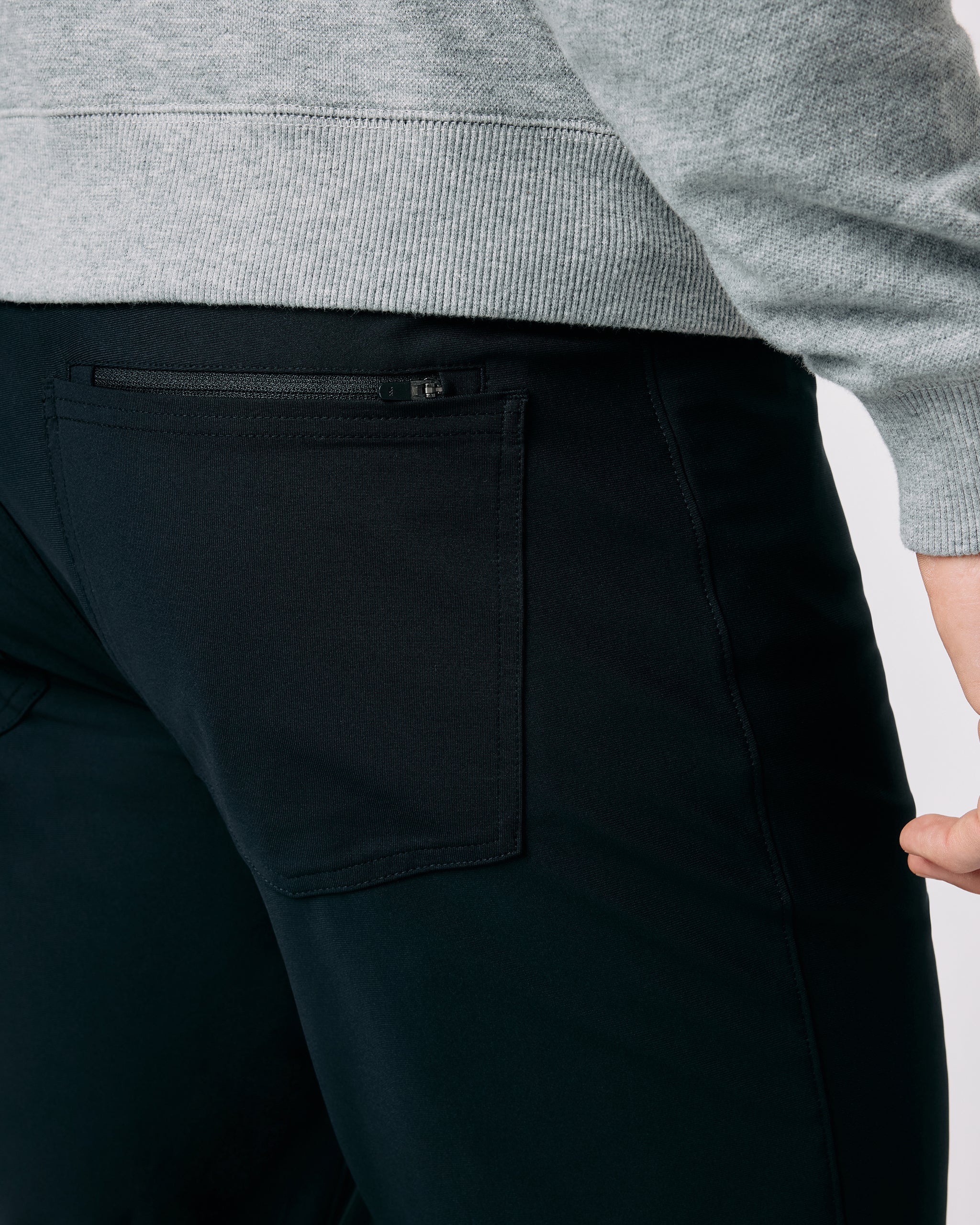 Meta Pant Athletic Slim Fit 32"