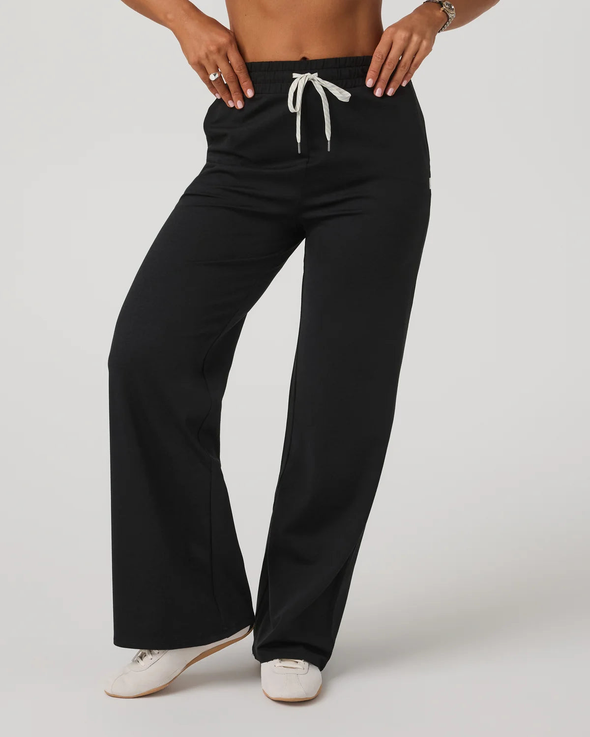 Halo Essential Wideleg -Short (VW4023-S)