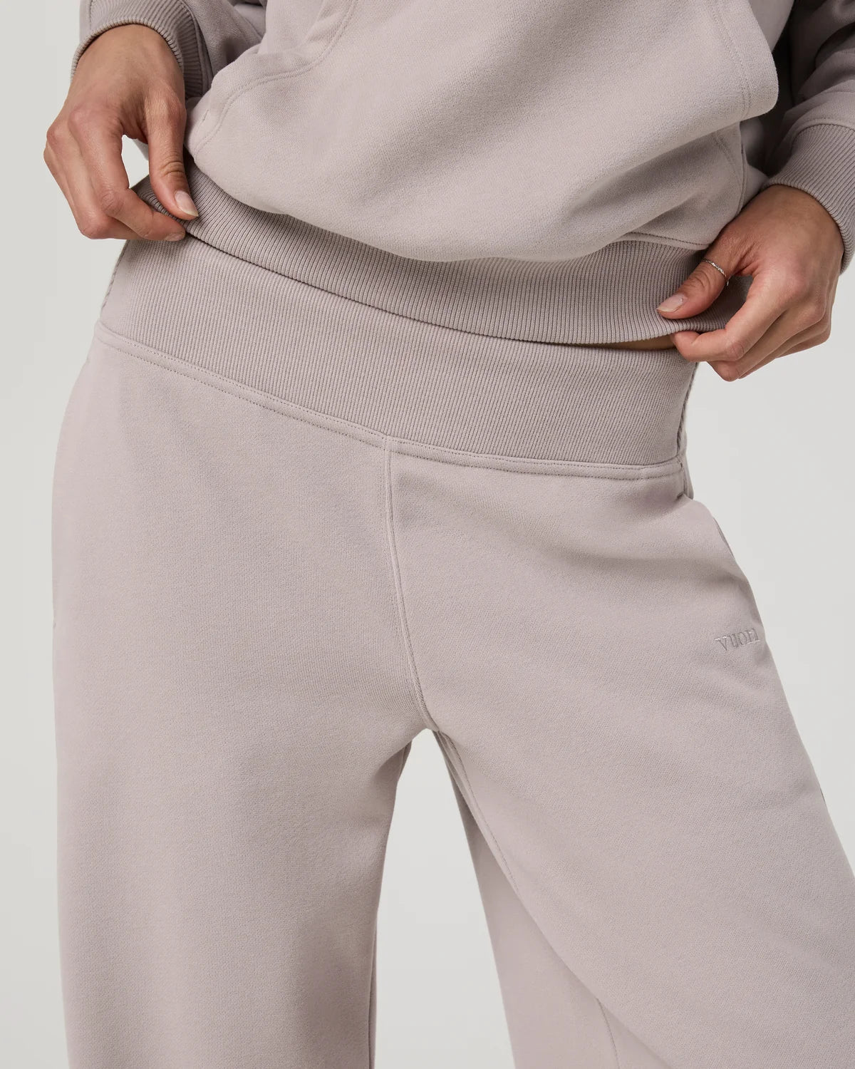 Sedona Midrise Wideleg Sweat