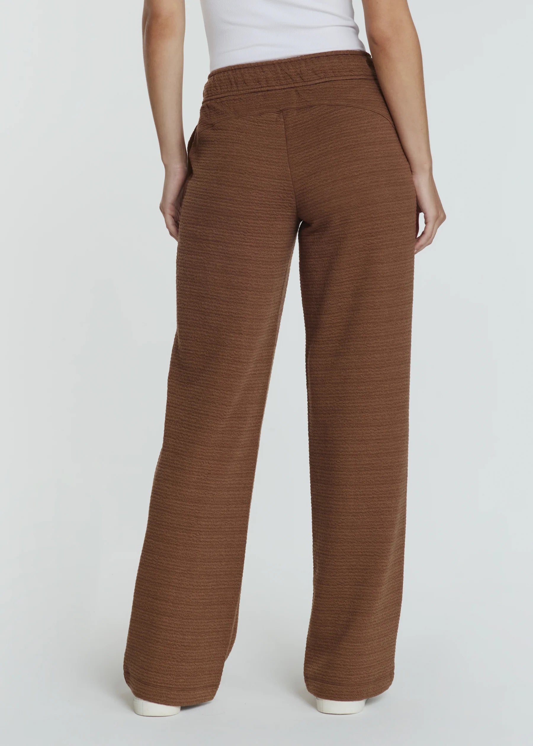 Elevate Straight Leg Pant