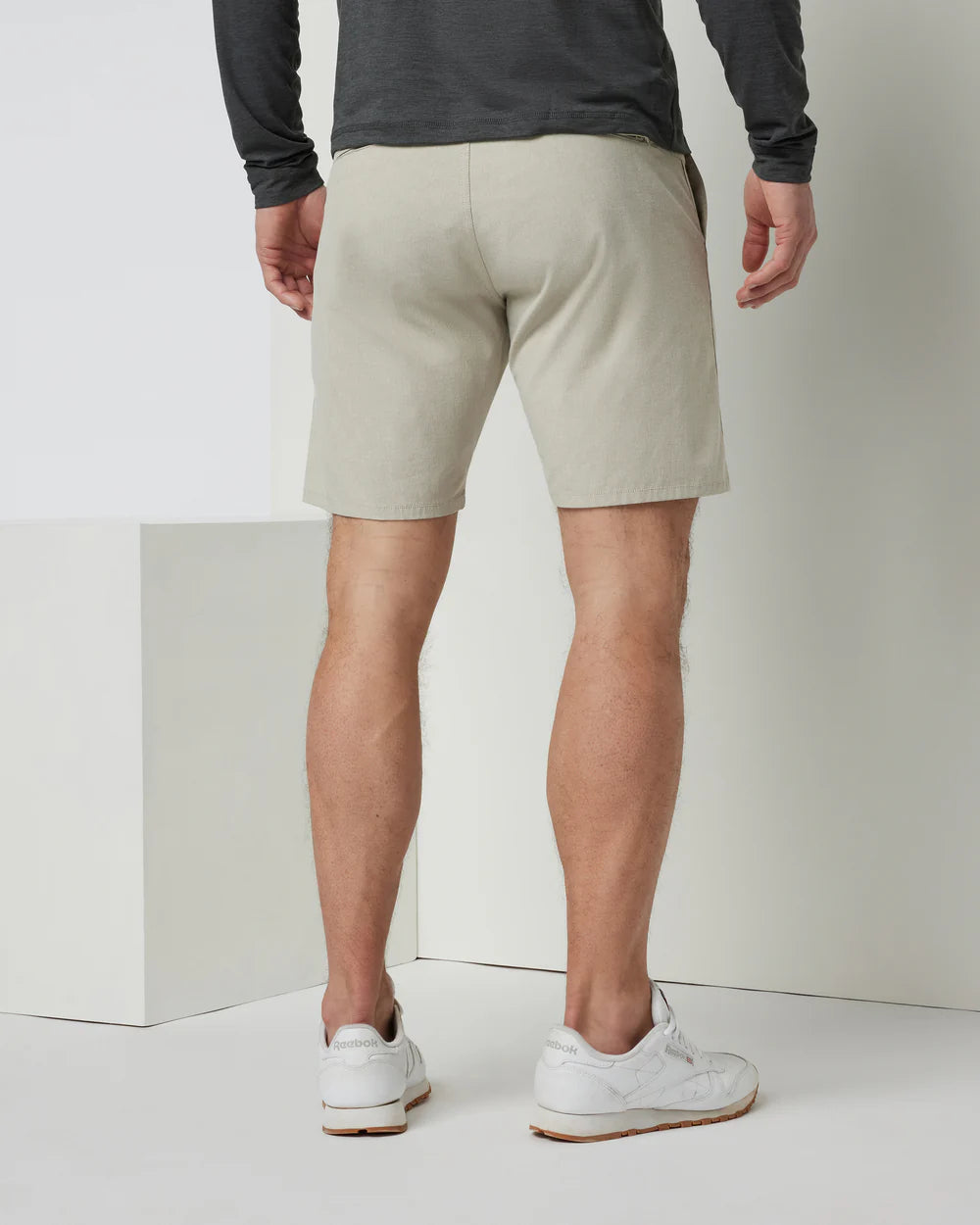 Aim Short 8"
