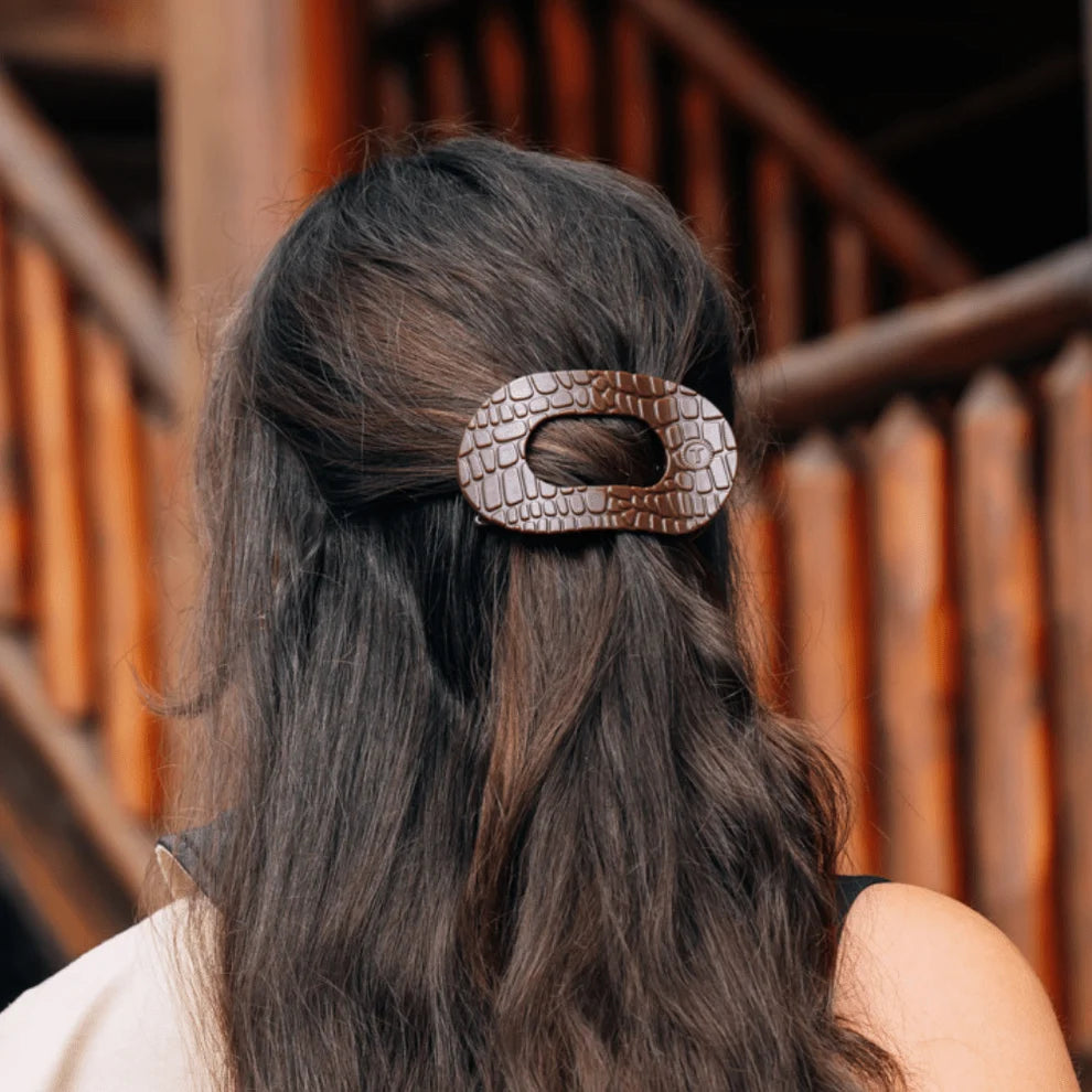 Medium Flat Round Hair Clip