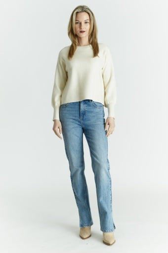 Cropped Balloon Sleeved Sweater