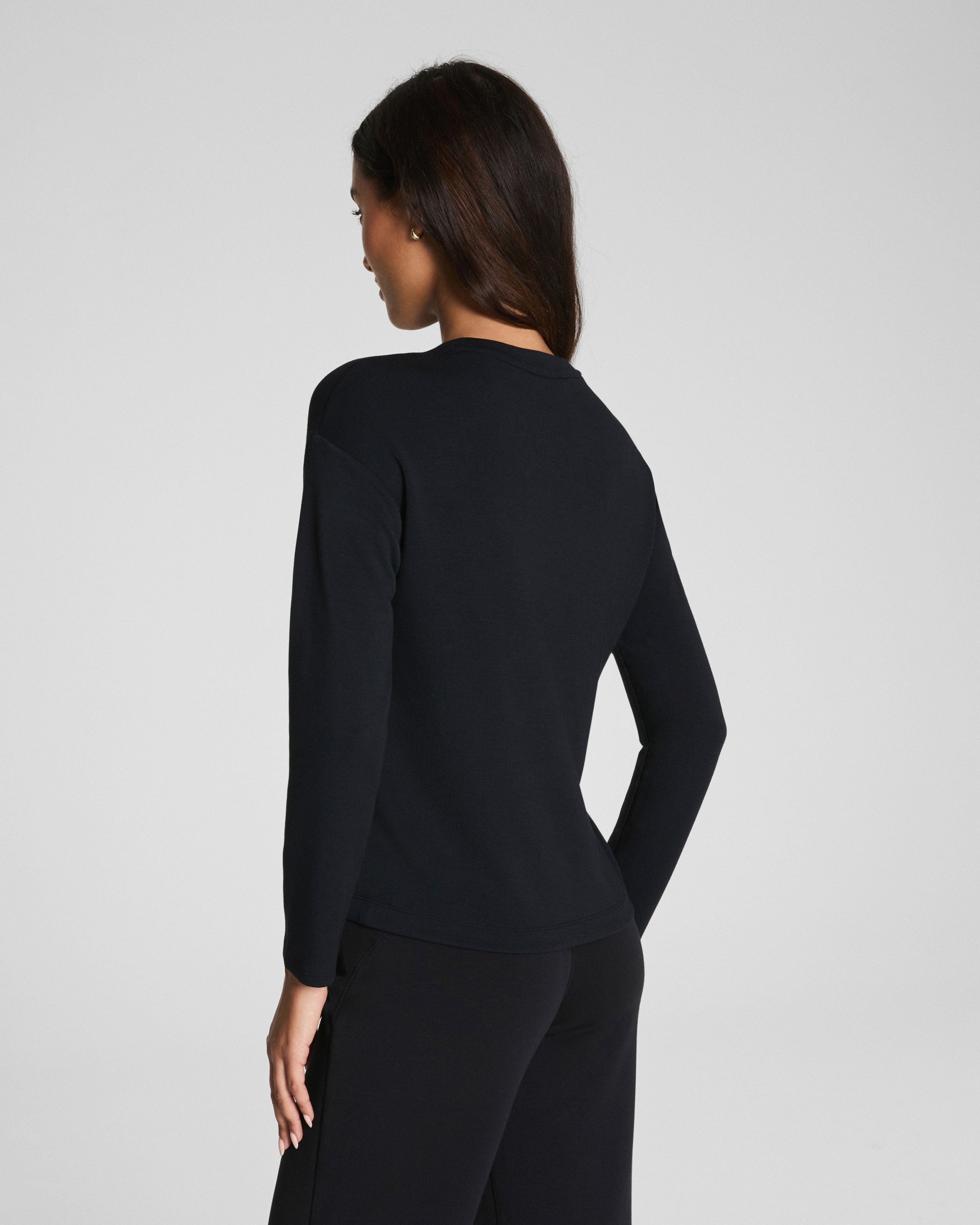 Airessentials LS Side Slit Top