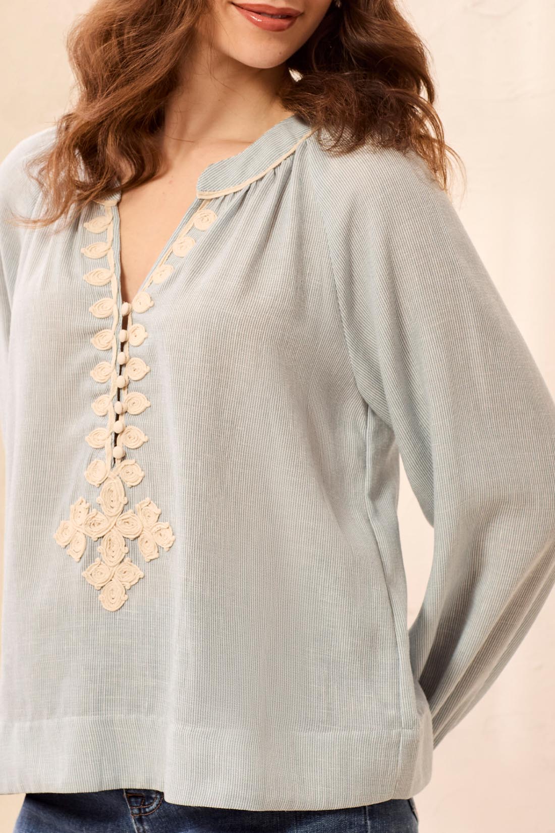 L/S BLOUSE W/ TAPE DETAIL