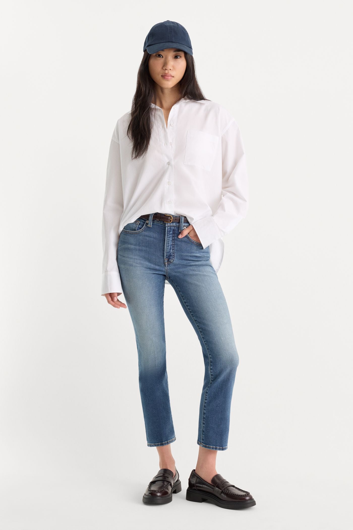 Soft Tech Good Legs Straight Jeans