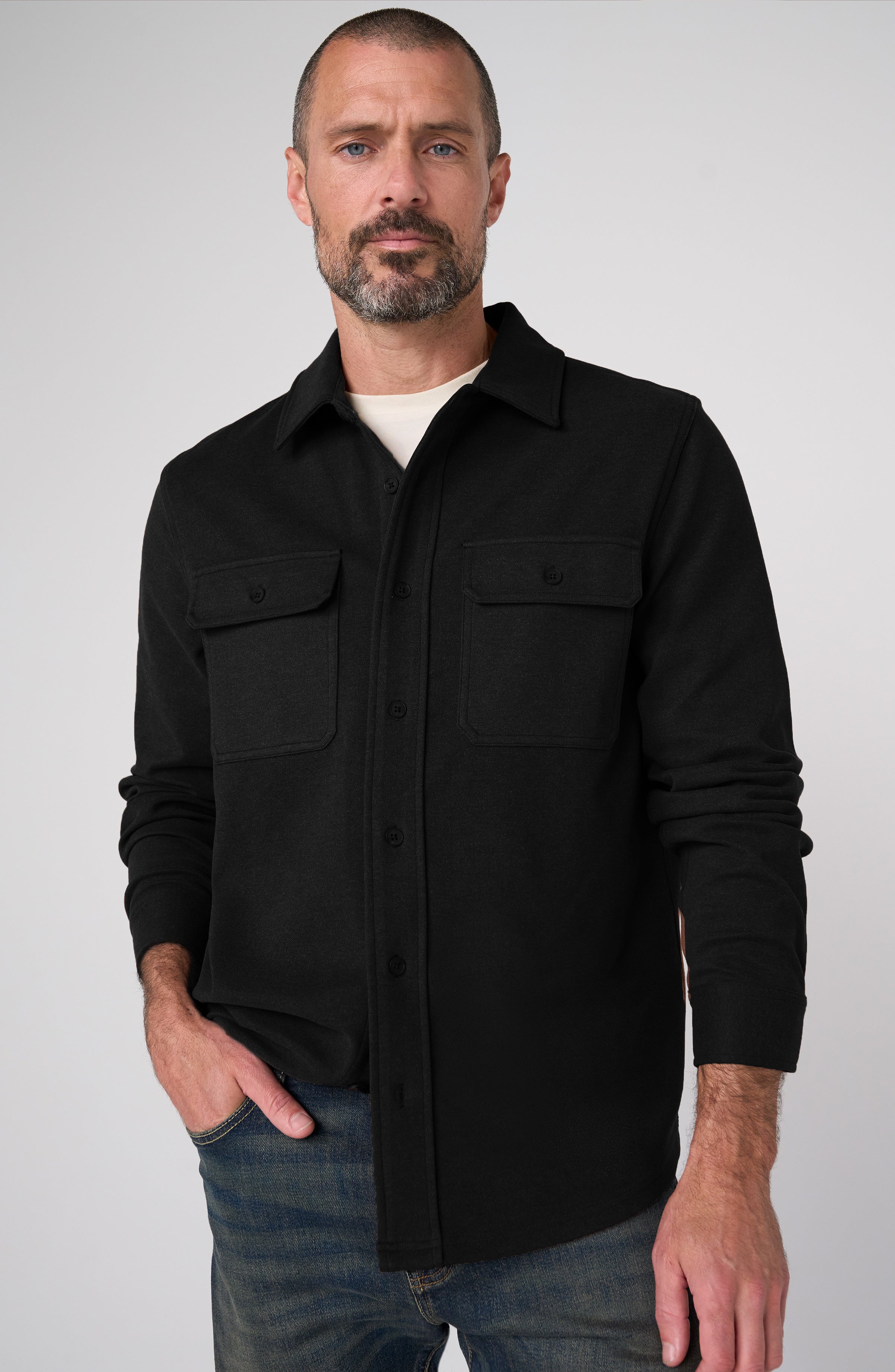 Men's Knit L/S Button Up Shirt w/ Flap Pockets