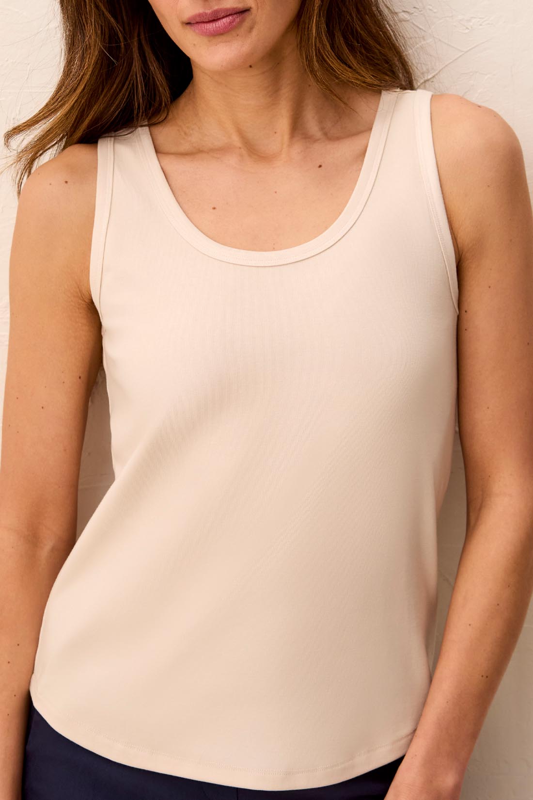 SCOOP NECK CAMI W/SHIRTTAIL-MOONSTONE