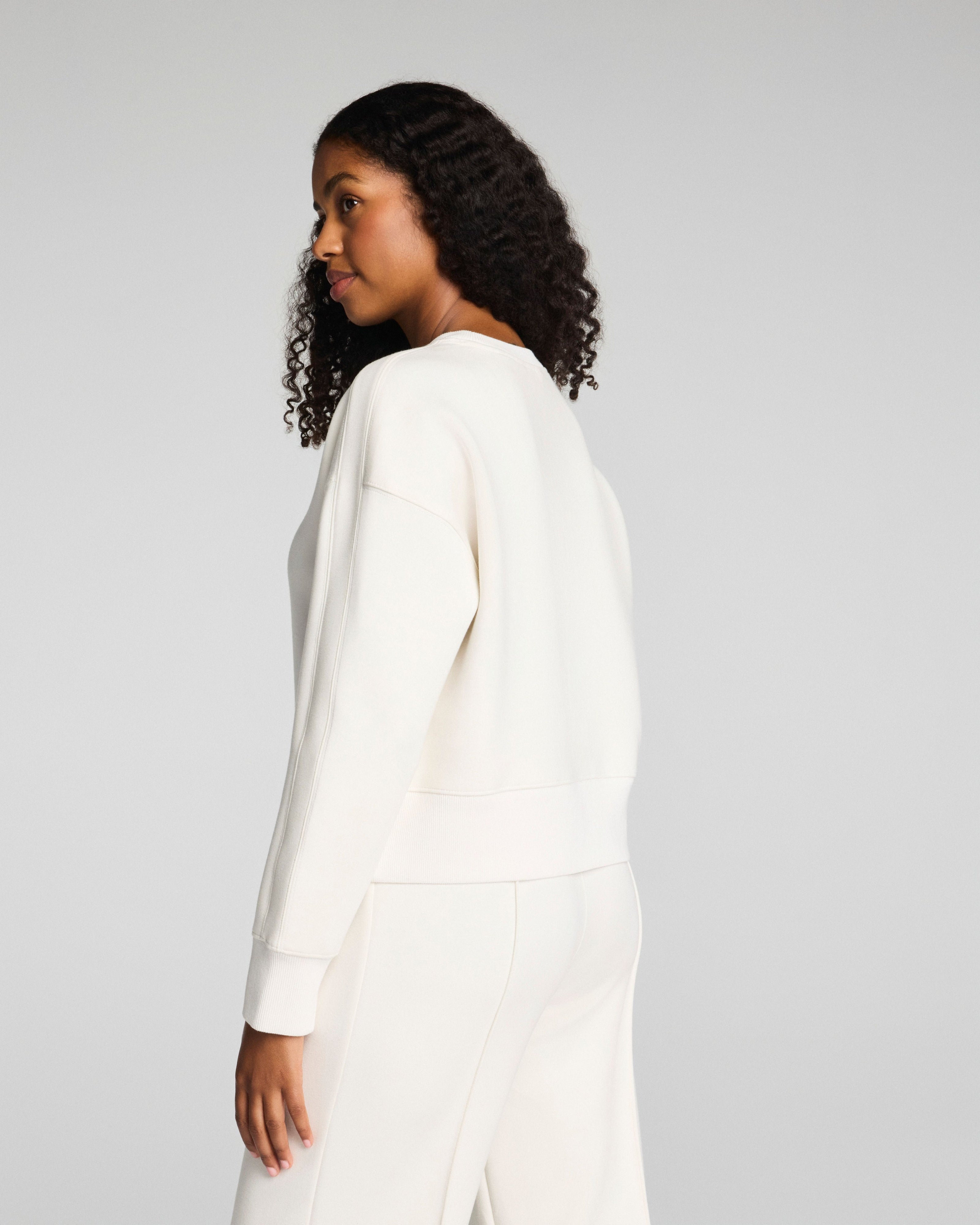 Airessentials Luxe Crew Neck
