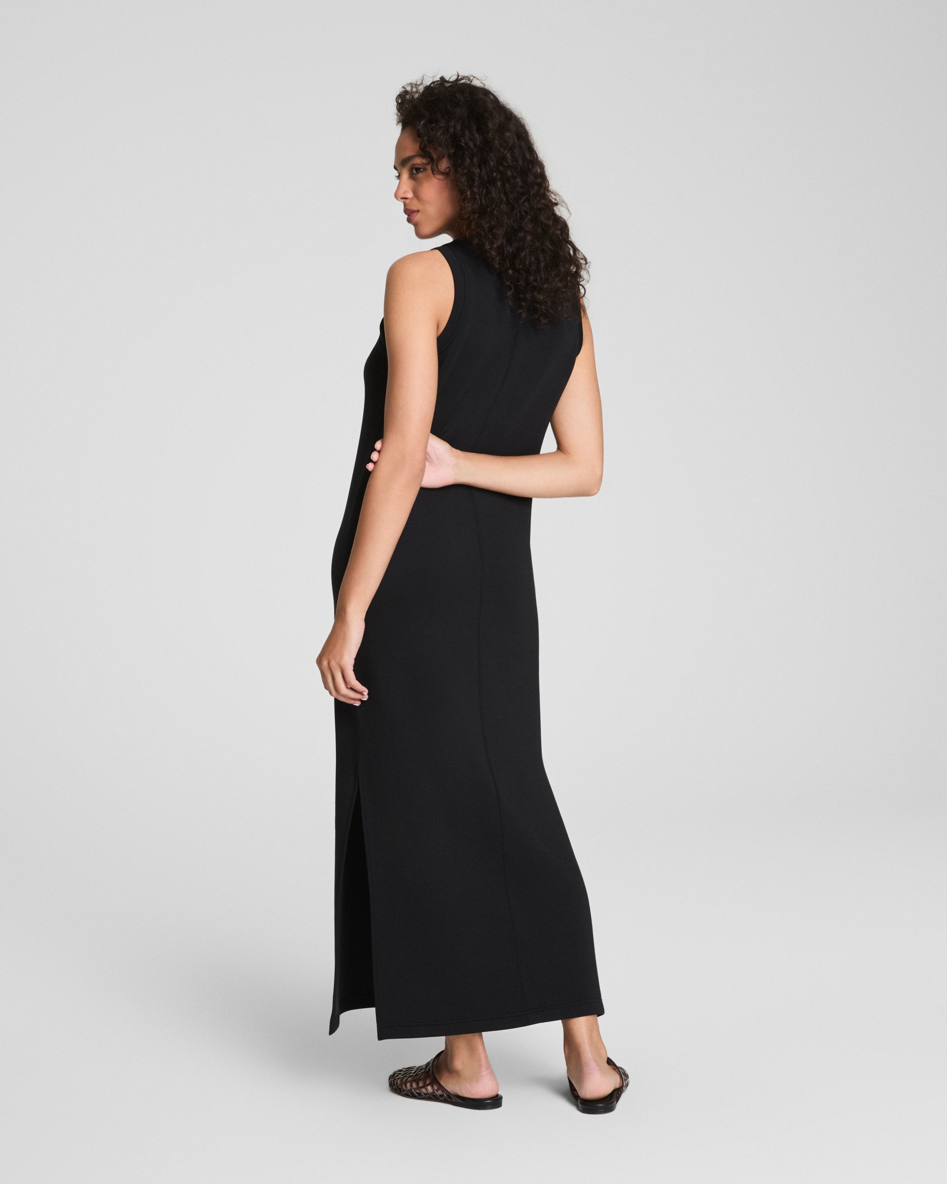 AE Sleeveless Maxi