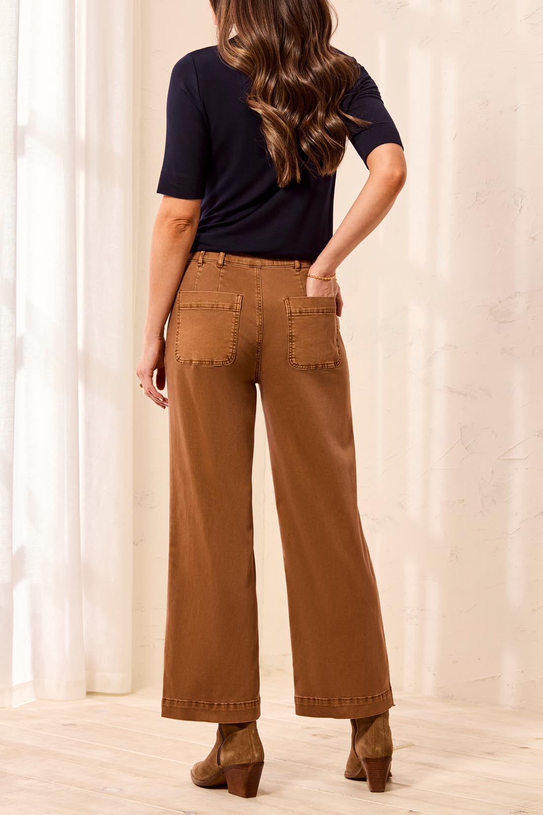 Sophia Curvy Super Straight Ankle Denim
