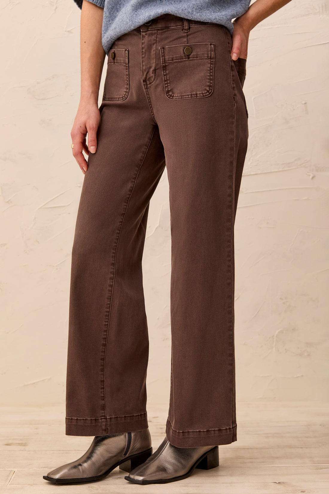 Sophia Curvy Super Straight Ankle Denim