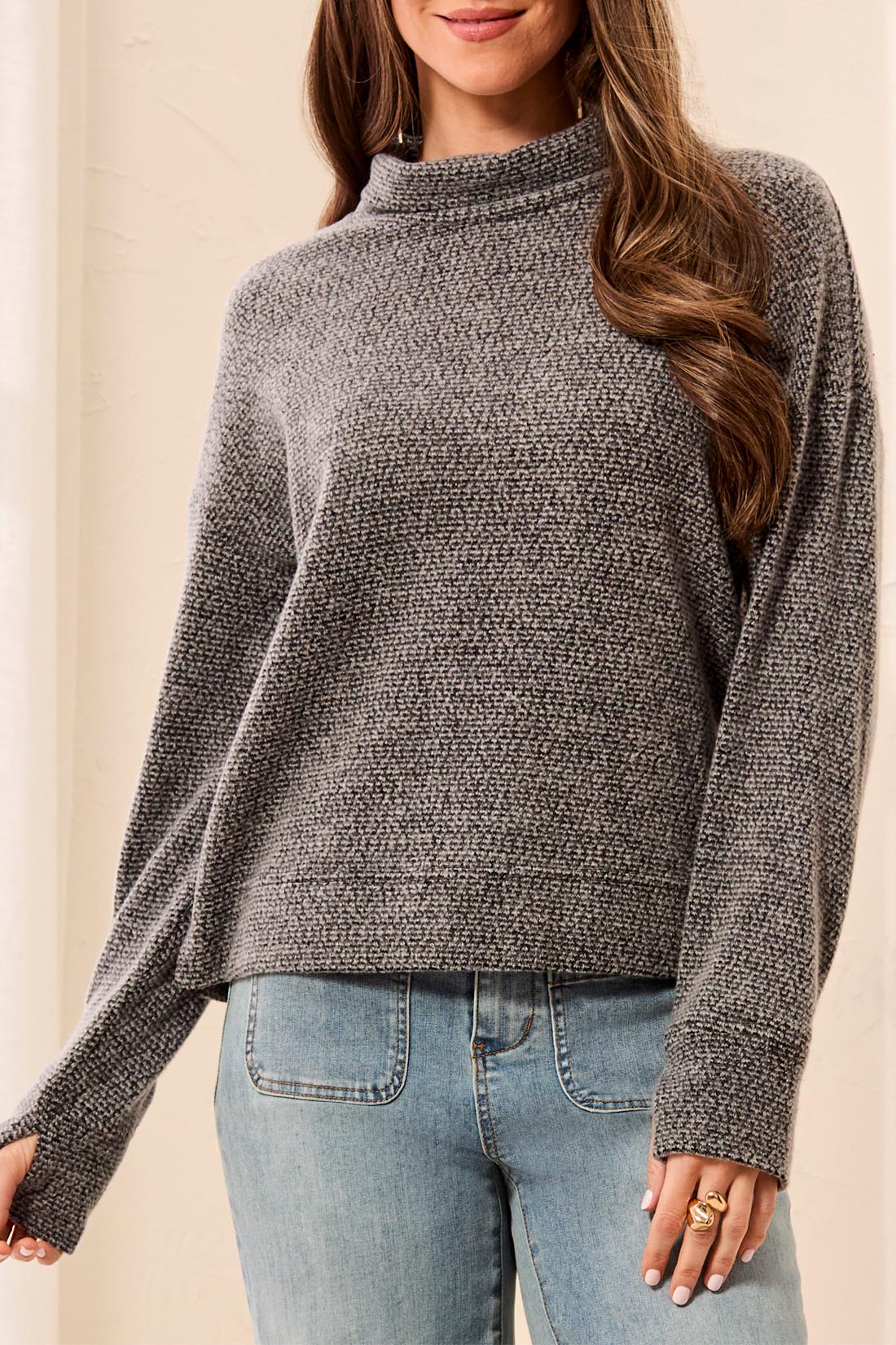 L/S FUNNEL NECK TOP-HICKORY