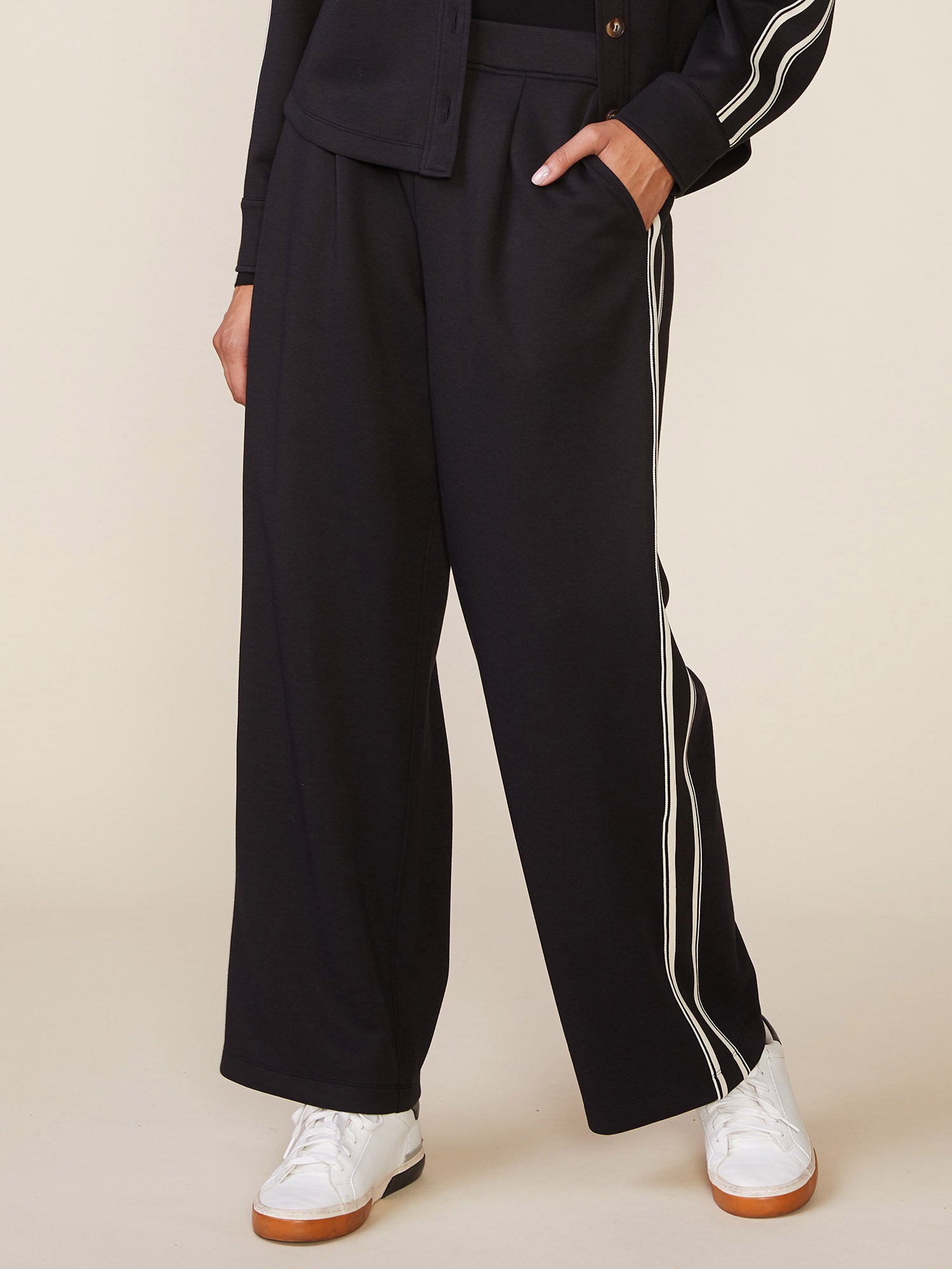 Fine Rib Scuba Straight Trouser