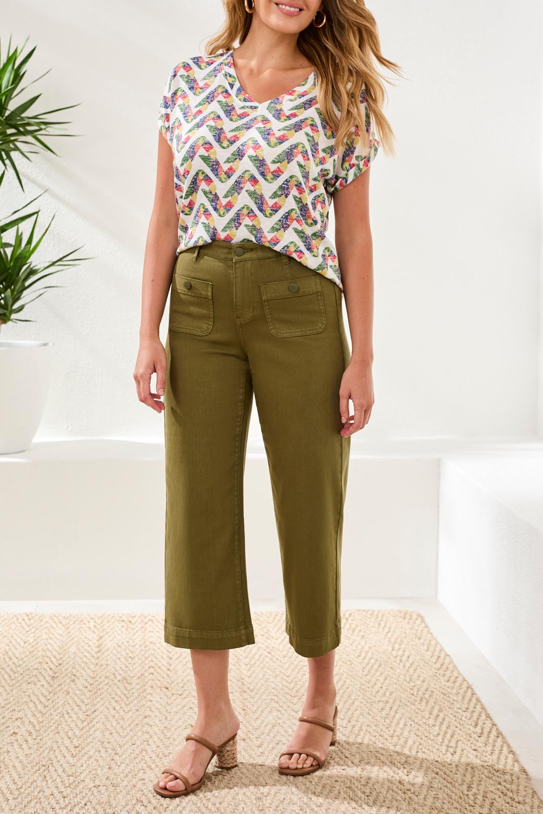Sophia Hugging Crop Palazzo