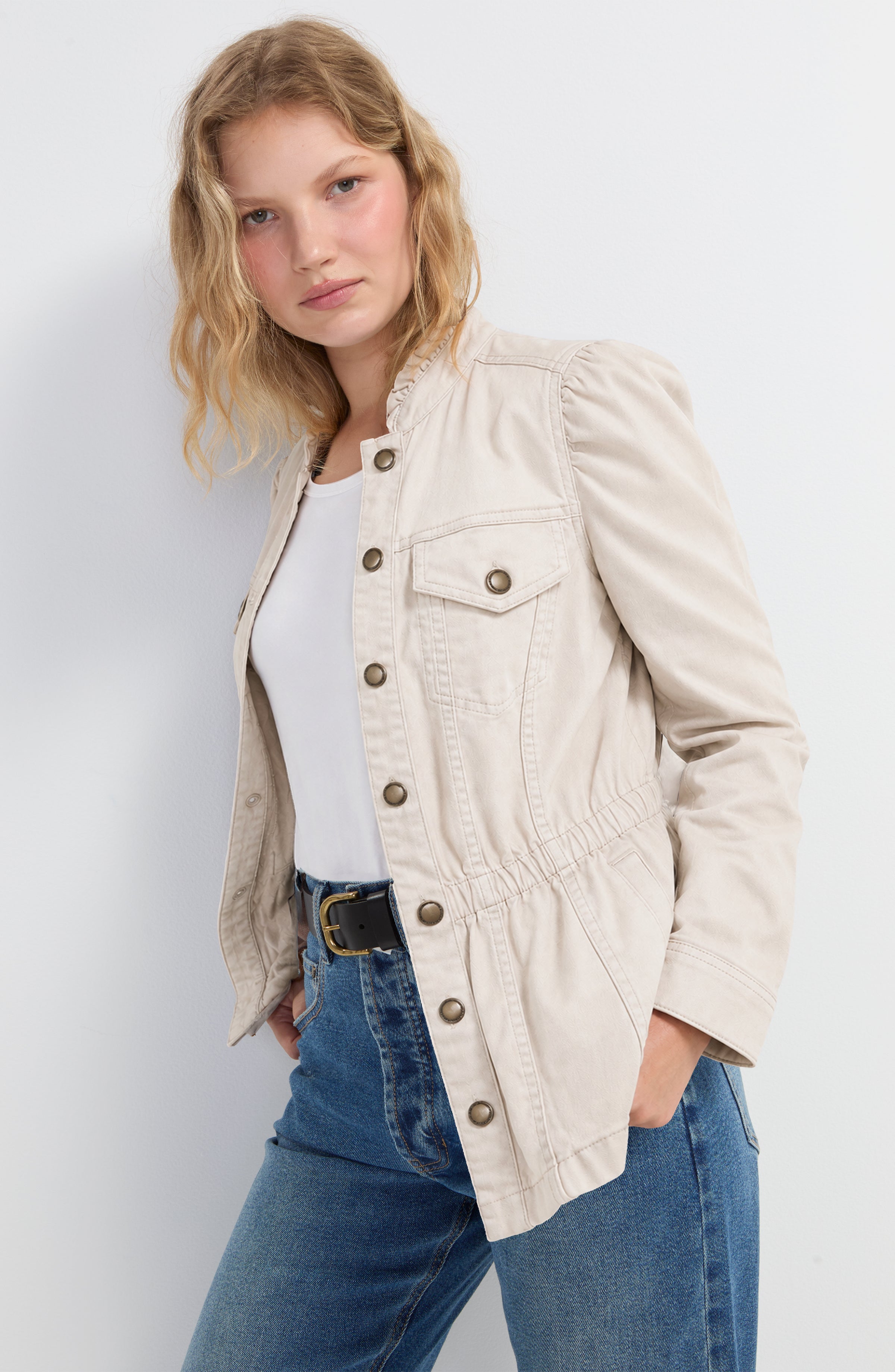 Puff Sleeve Trucker Jacket w/ Ruffle Collar
