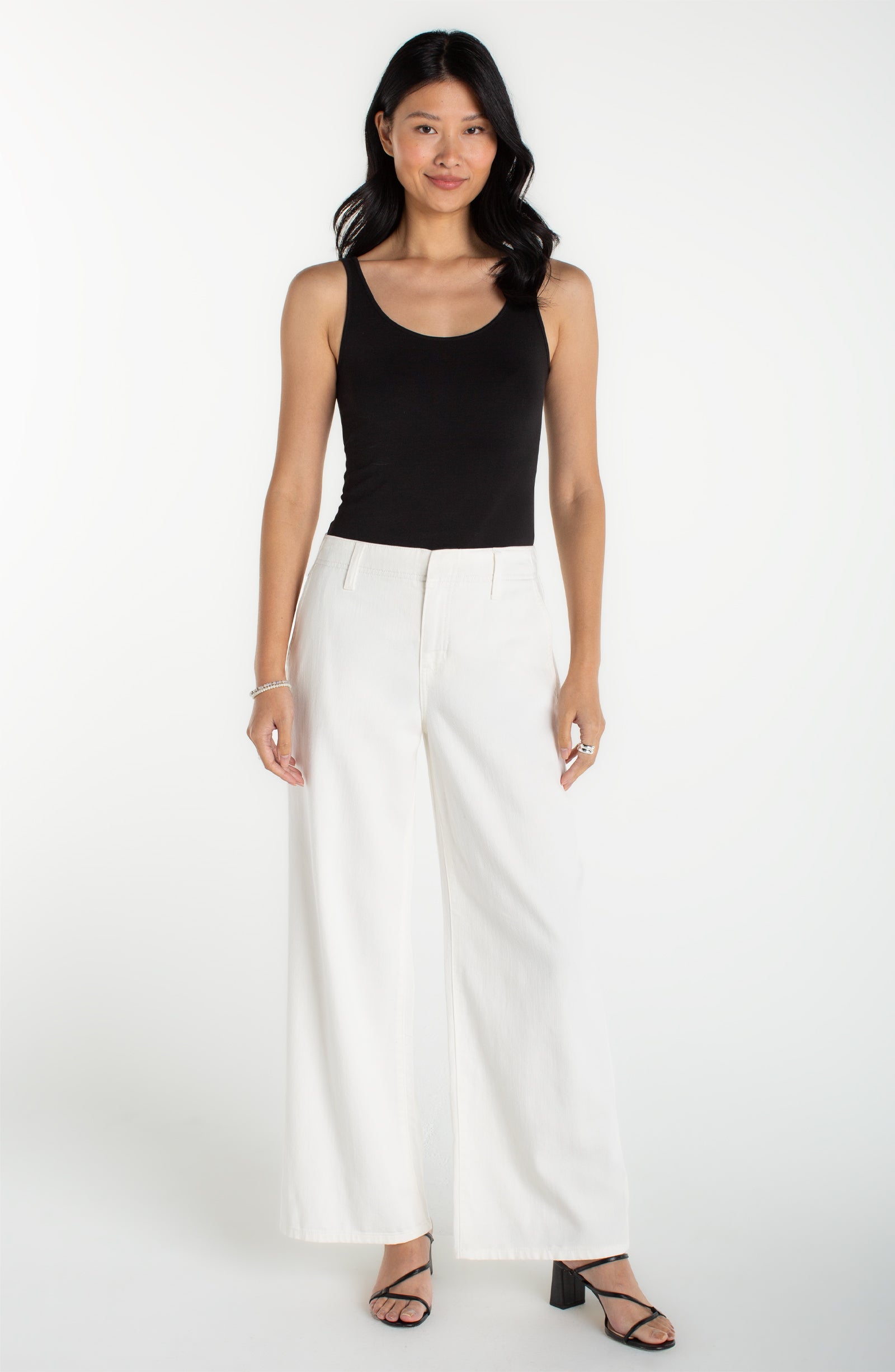 Weekender Wide Leg 30" Inseam