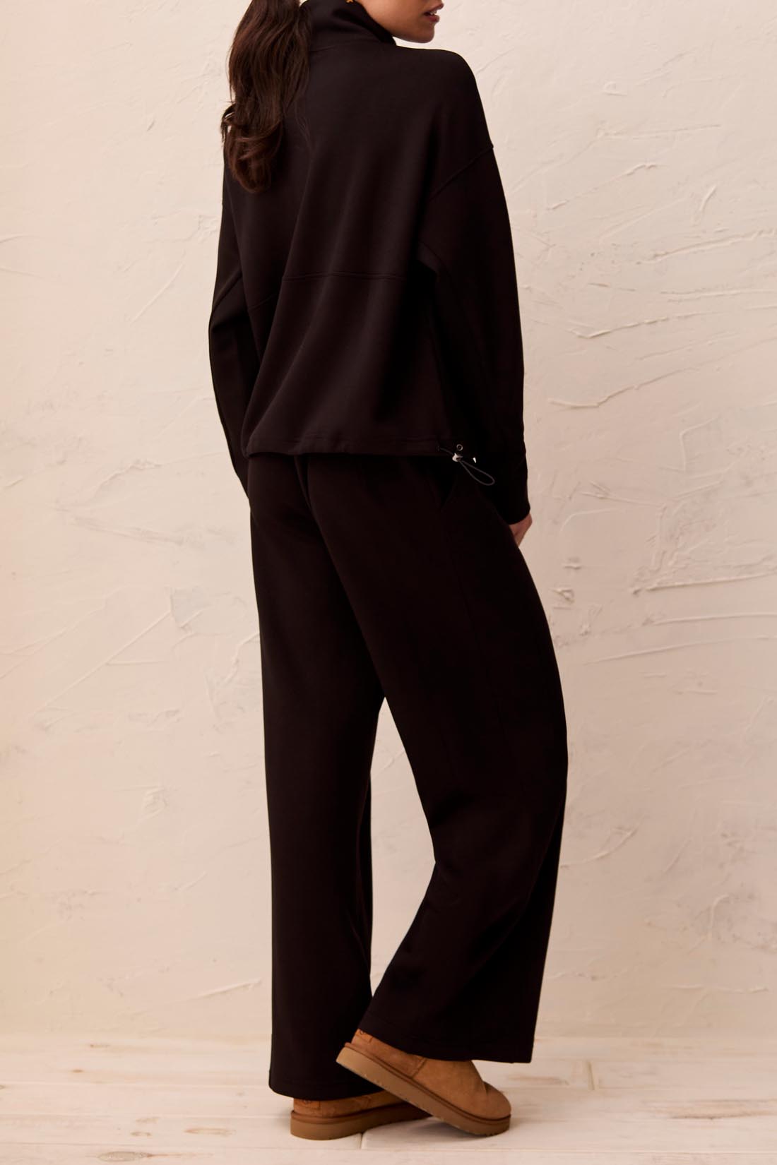 L/S MOCK NECK TOP W/ZIPPER-BLACK