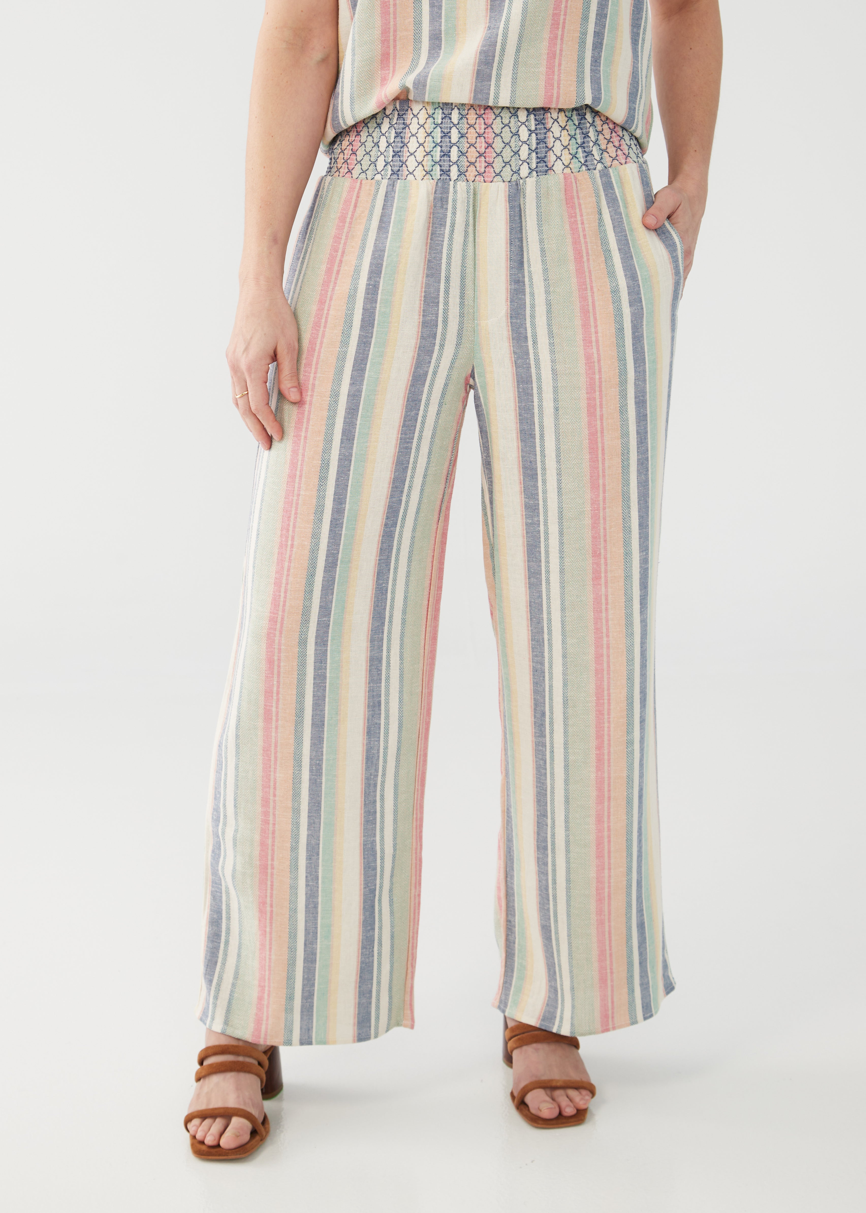 Pull on Ankle Wide-Leg Pant